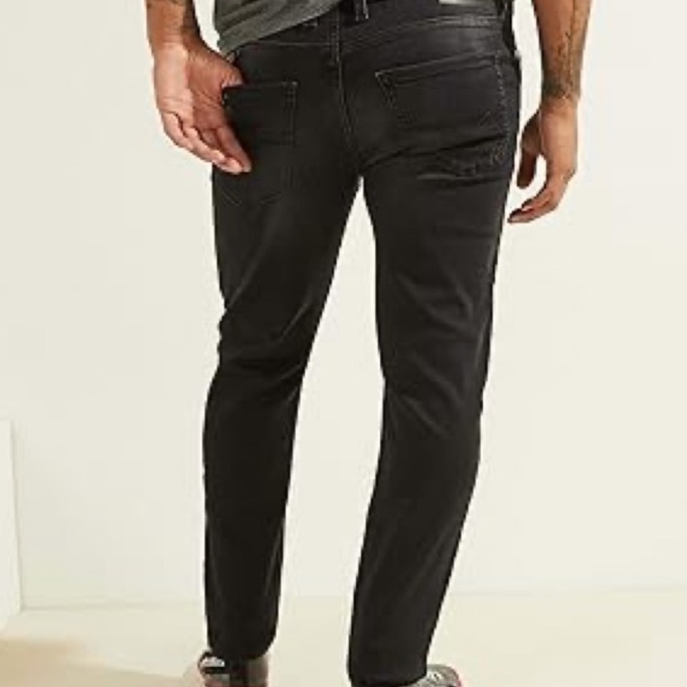 GUESS Men's Slim Tapered Black Jeans — 9QN9PQ